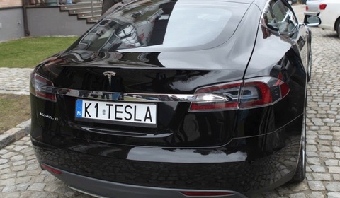 Przejechałem 100 Tyskm Samochodem Elektrycznym Tesla